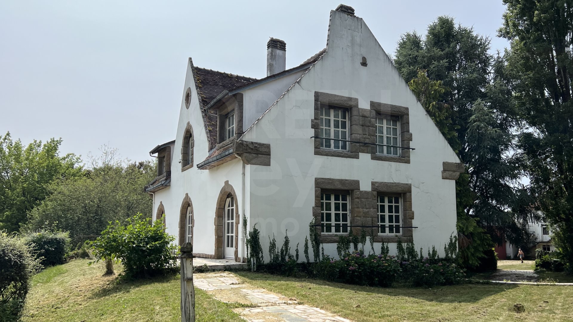 Maison à vendre, 250m², Saint-Sauveur-en-Puisaye