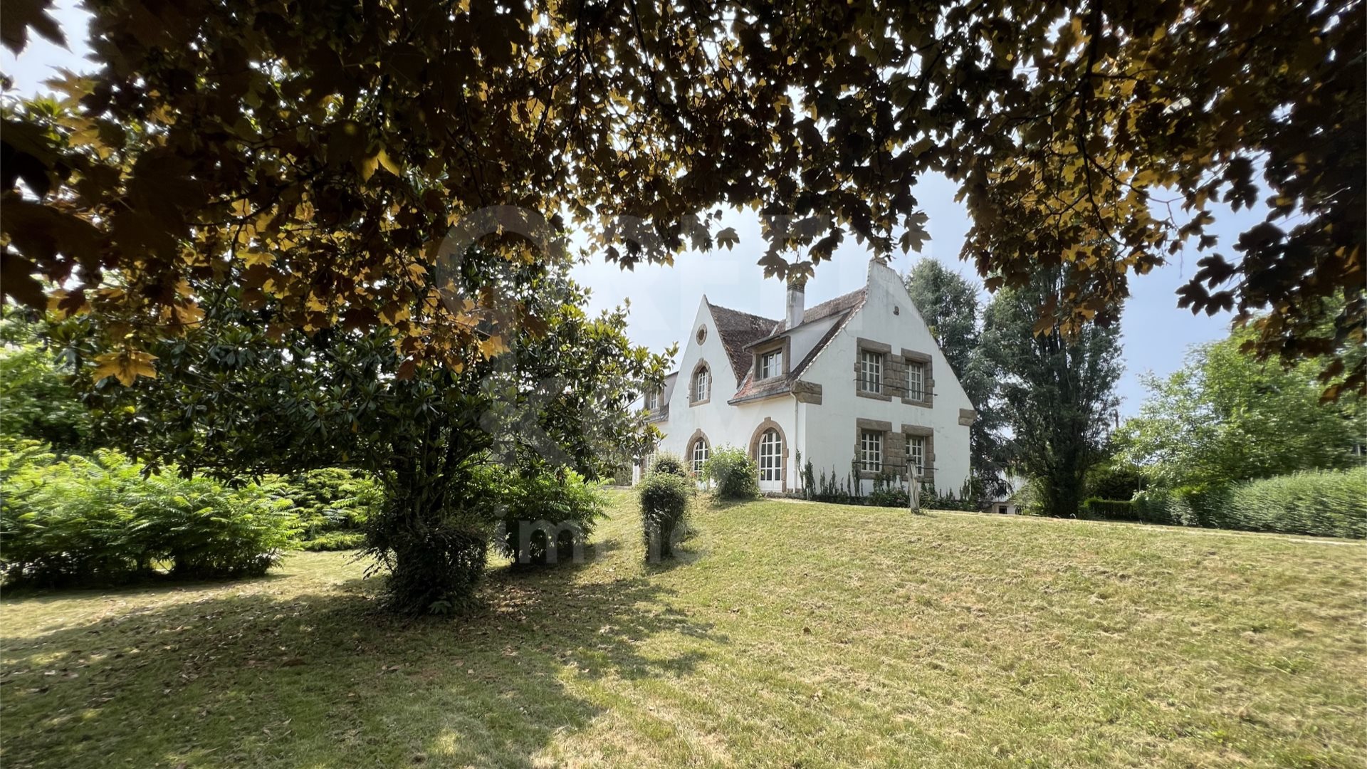 Maison à vendre, 250m², Saint-Sauveur-en-Puisaye
