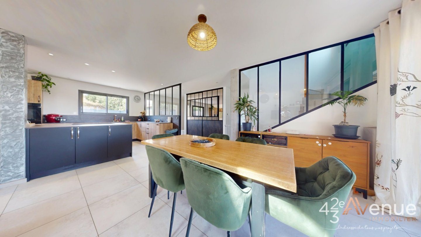 Maison à vendre, 180m², Beauzac