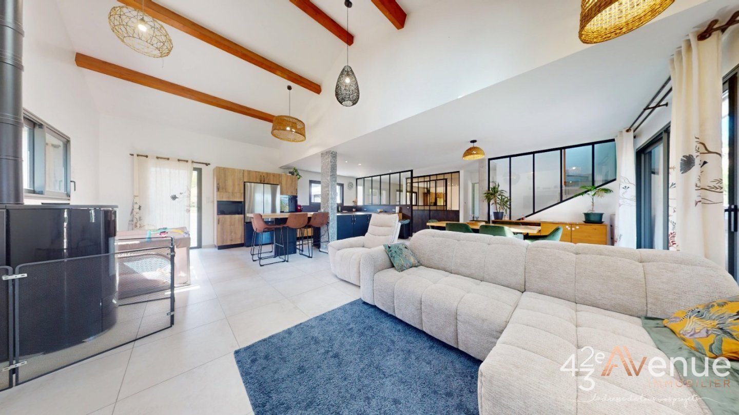 Maison à vendre, 180m², Beauzac