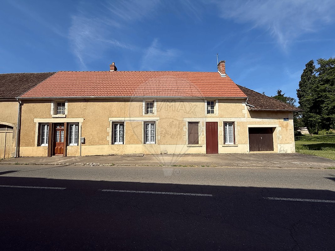 Maison à vendre, 135m², Garchy