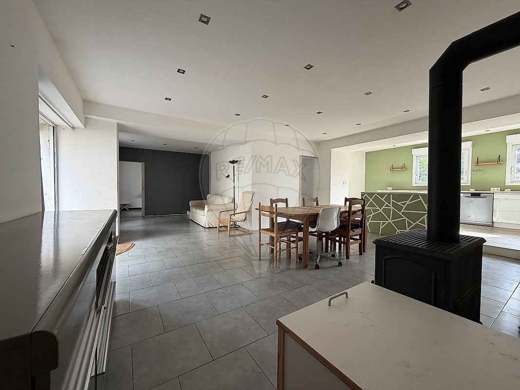 Maison à vendre, 173m², Garchy