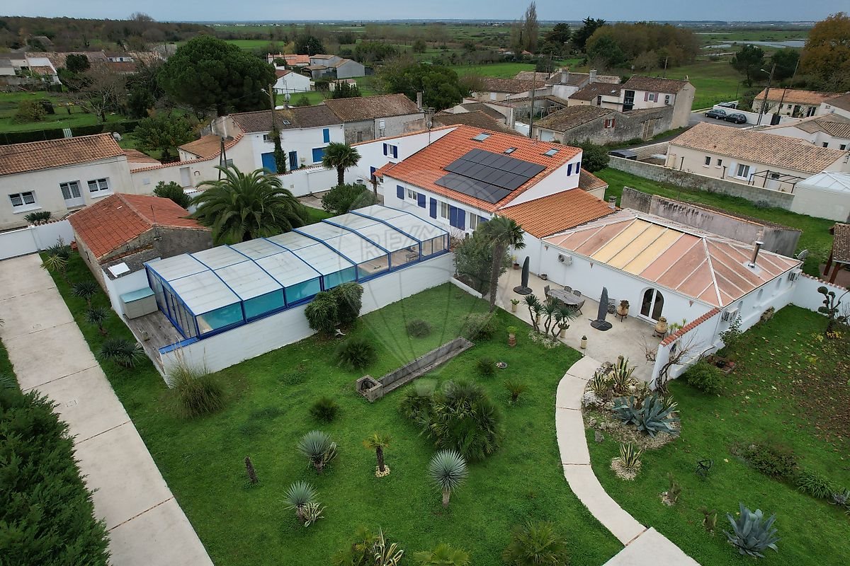 Maison à vendre, 325m², Marennes-Hiers-Brouage