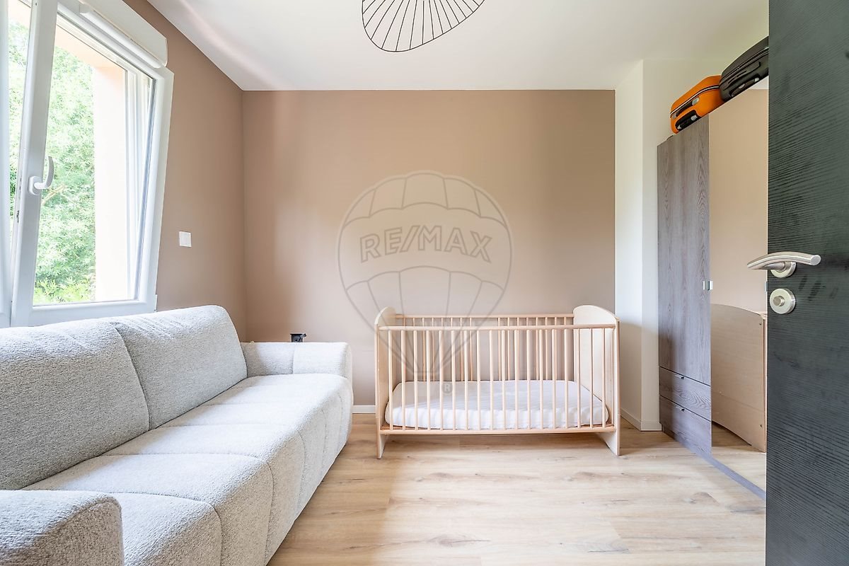 Maison à vendre, 137m², Arnas