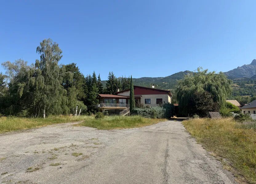Maison à vendre, 185m², La Bâtie-Neuve