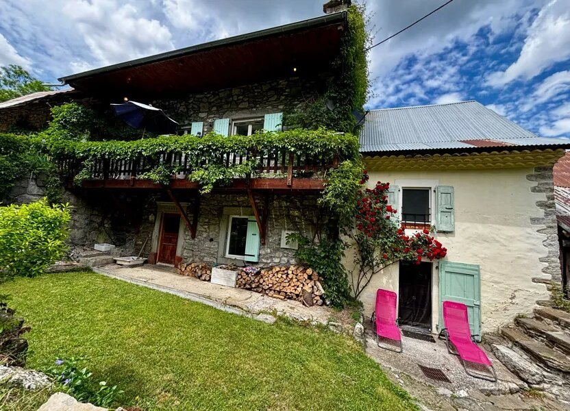 Maison à vendre, 247m², Agnières-en-Dévoluy