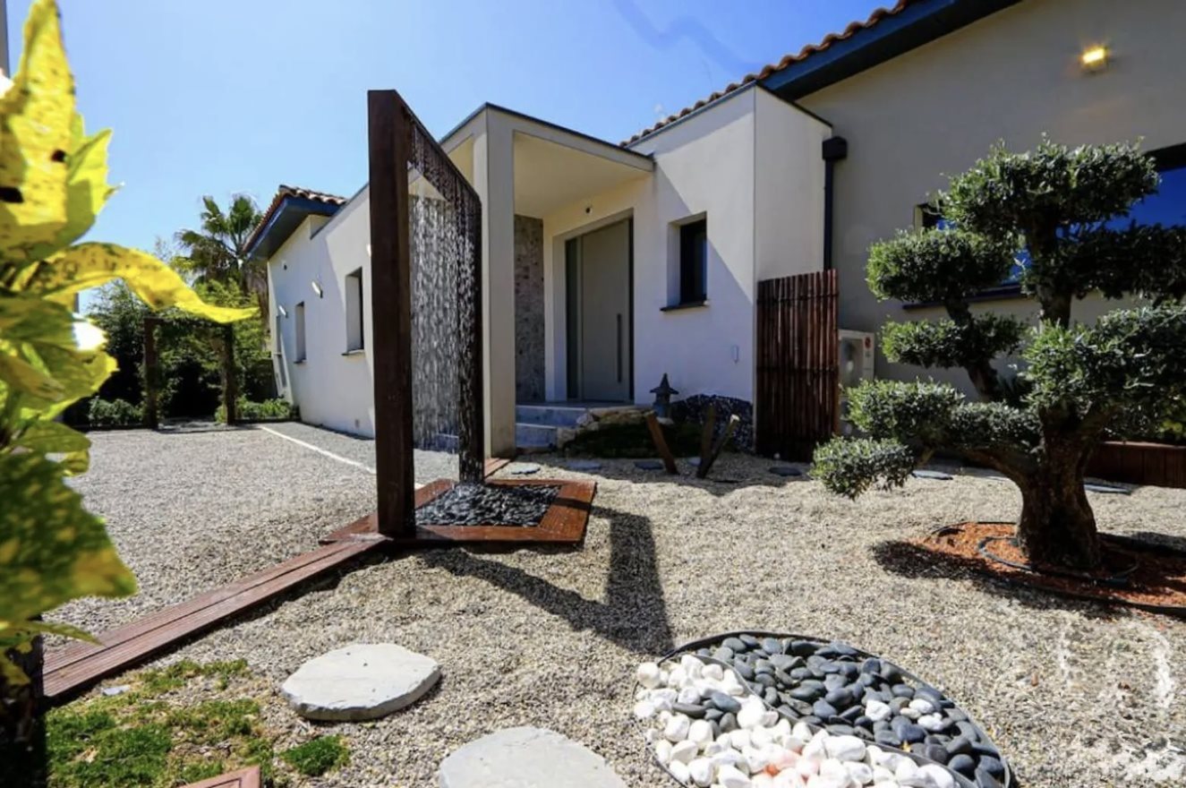 Maison à vendre, 336m², Garons