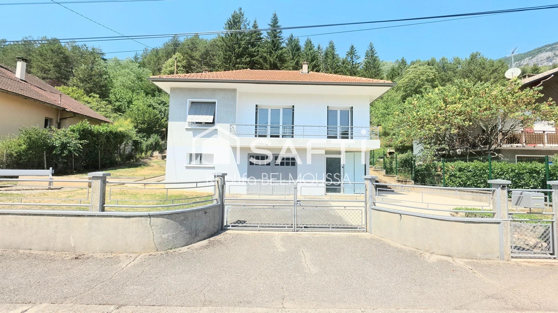 Maison à vendre, 82m², Virieu-le-Grand