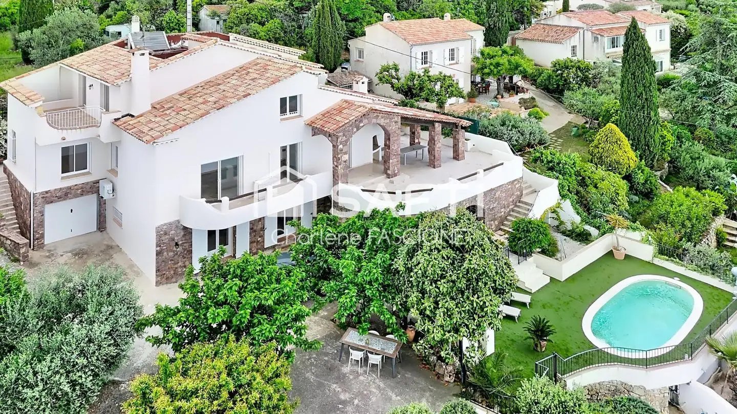 Maison à vendre, 315m², Draguignan