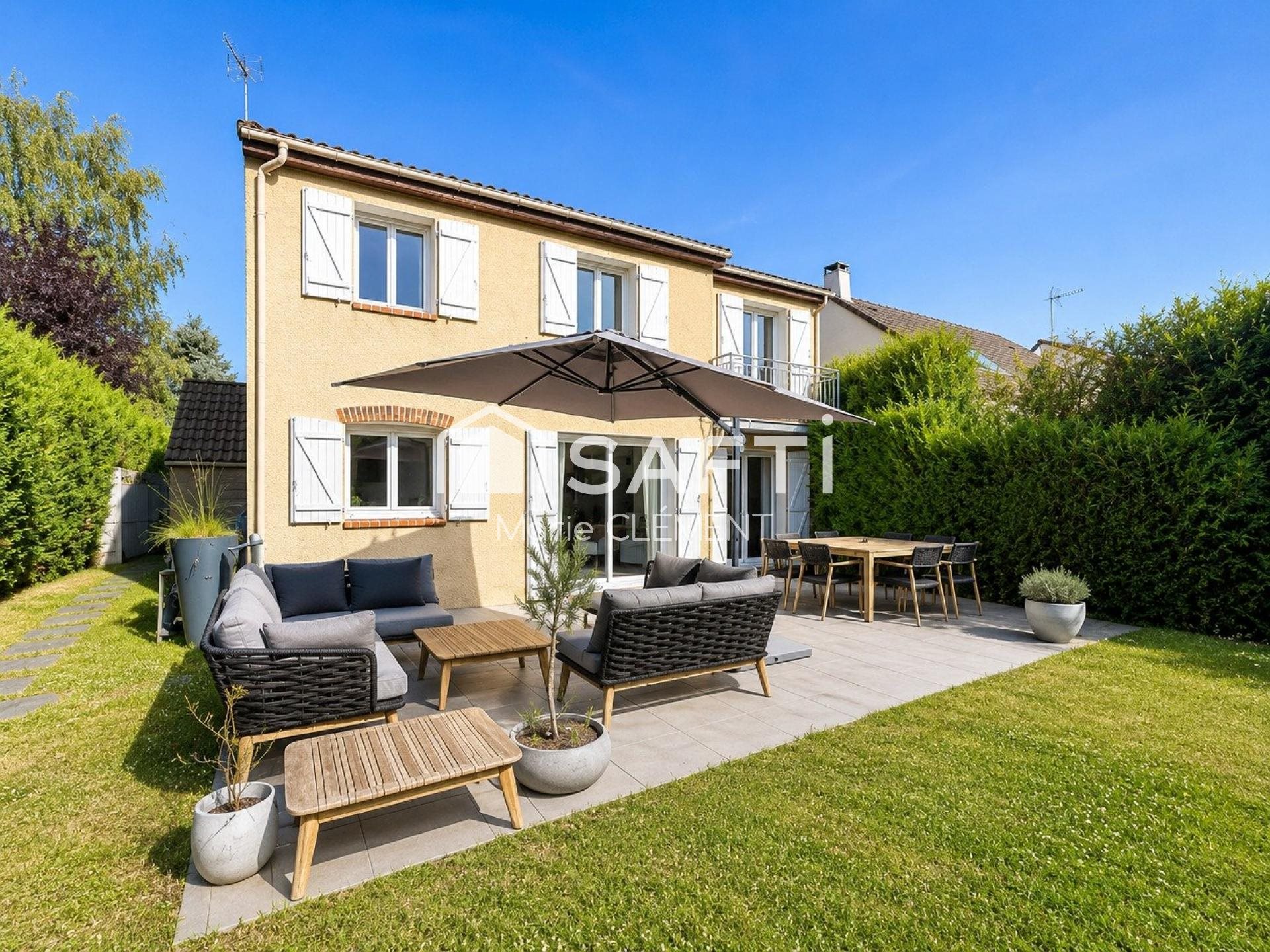 Maison à vendre, 135m², Lésigny