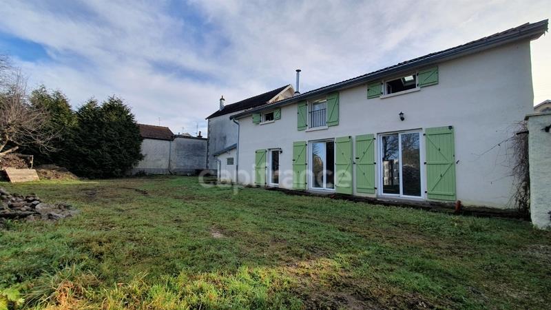 Maison à vendre, 120m², Luxeuil-les-Bains