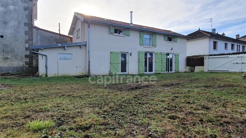 Maison à vendre, 120m², Luxeuil-les-Bains