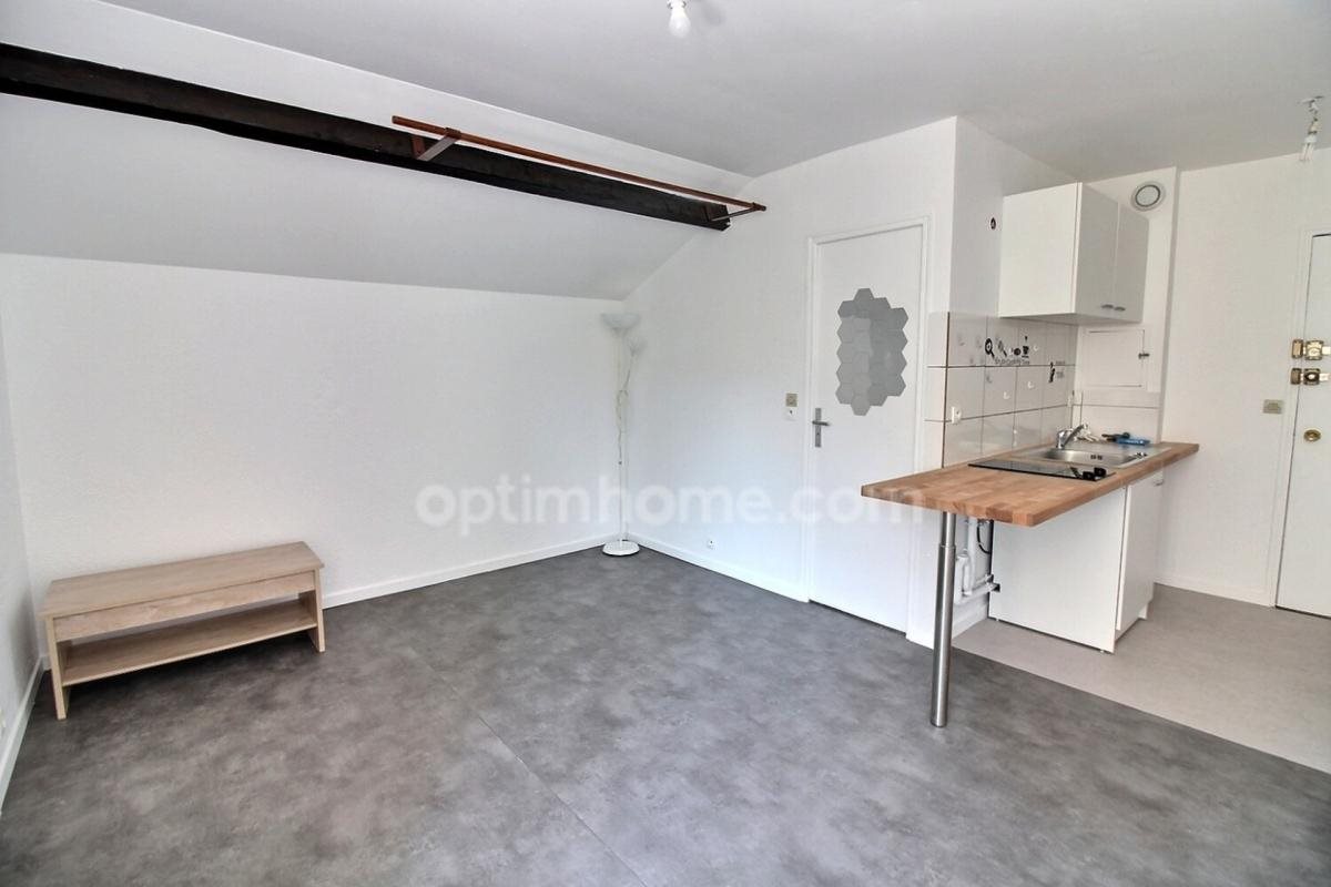 Appartement à louer, 23m², Carrières-sous-Poissy