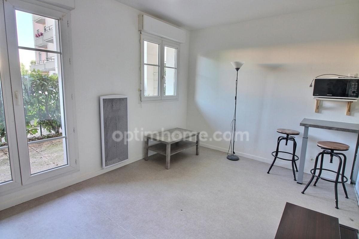Appartement à louer, 22m², Carrières-sous-Poissy
