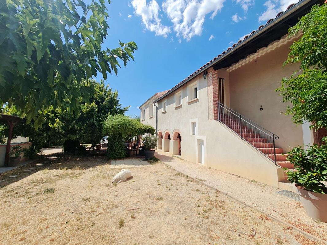 Maison à vendre, 140m², Saint-Julien-les-Rosiers