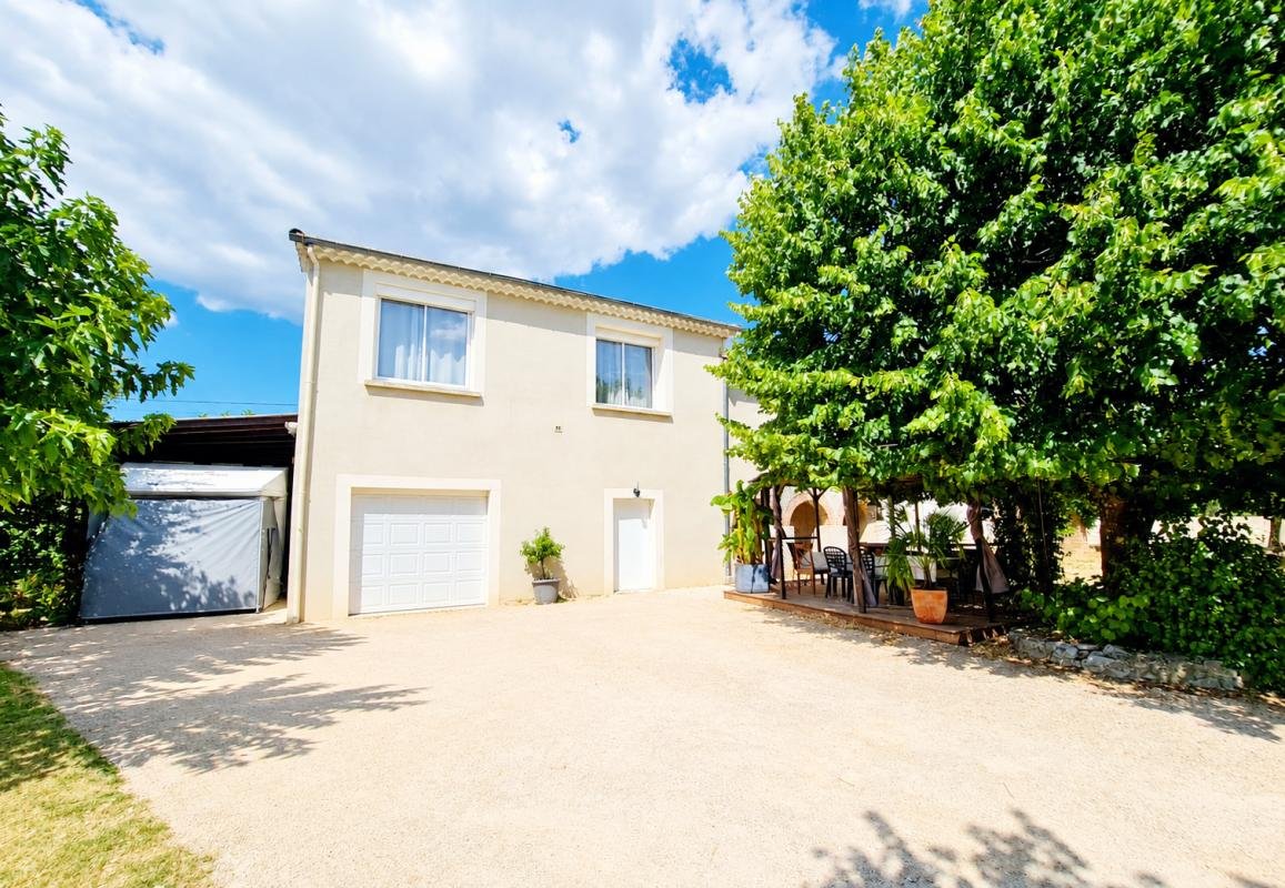 Maison à vendre, 140m², Saint-Julien-les-Rosiers