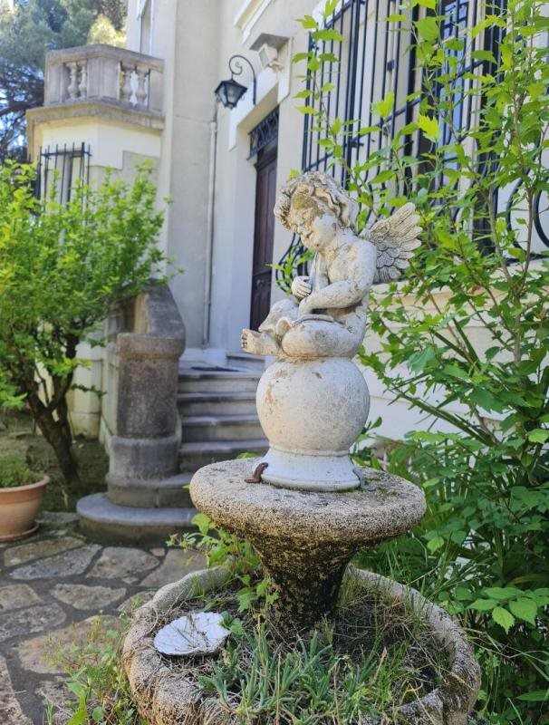Maison à vendre, 330m², Alès