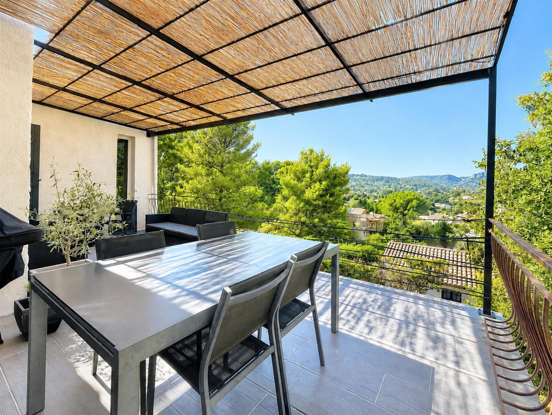 Maison à vendre, 157m², La Destrousse