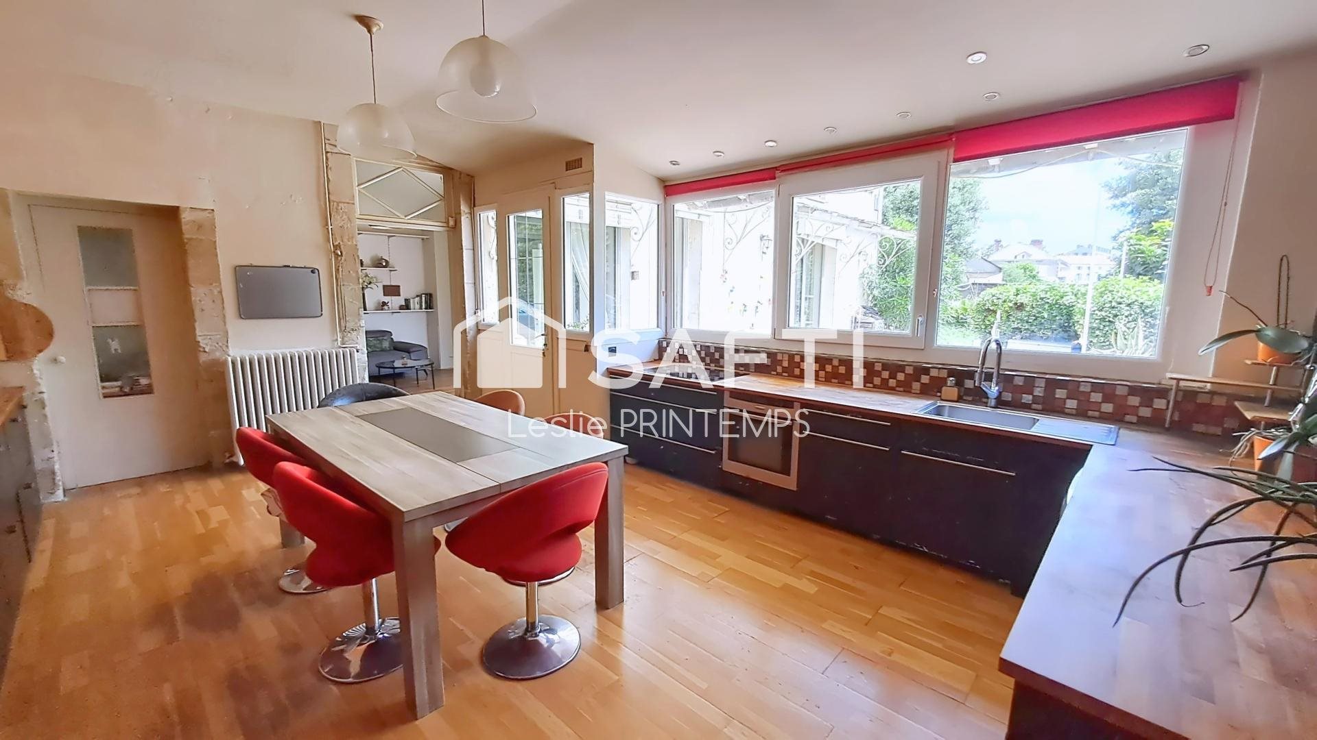 Maison à vendre, 300m², Fontenay-le-Comte