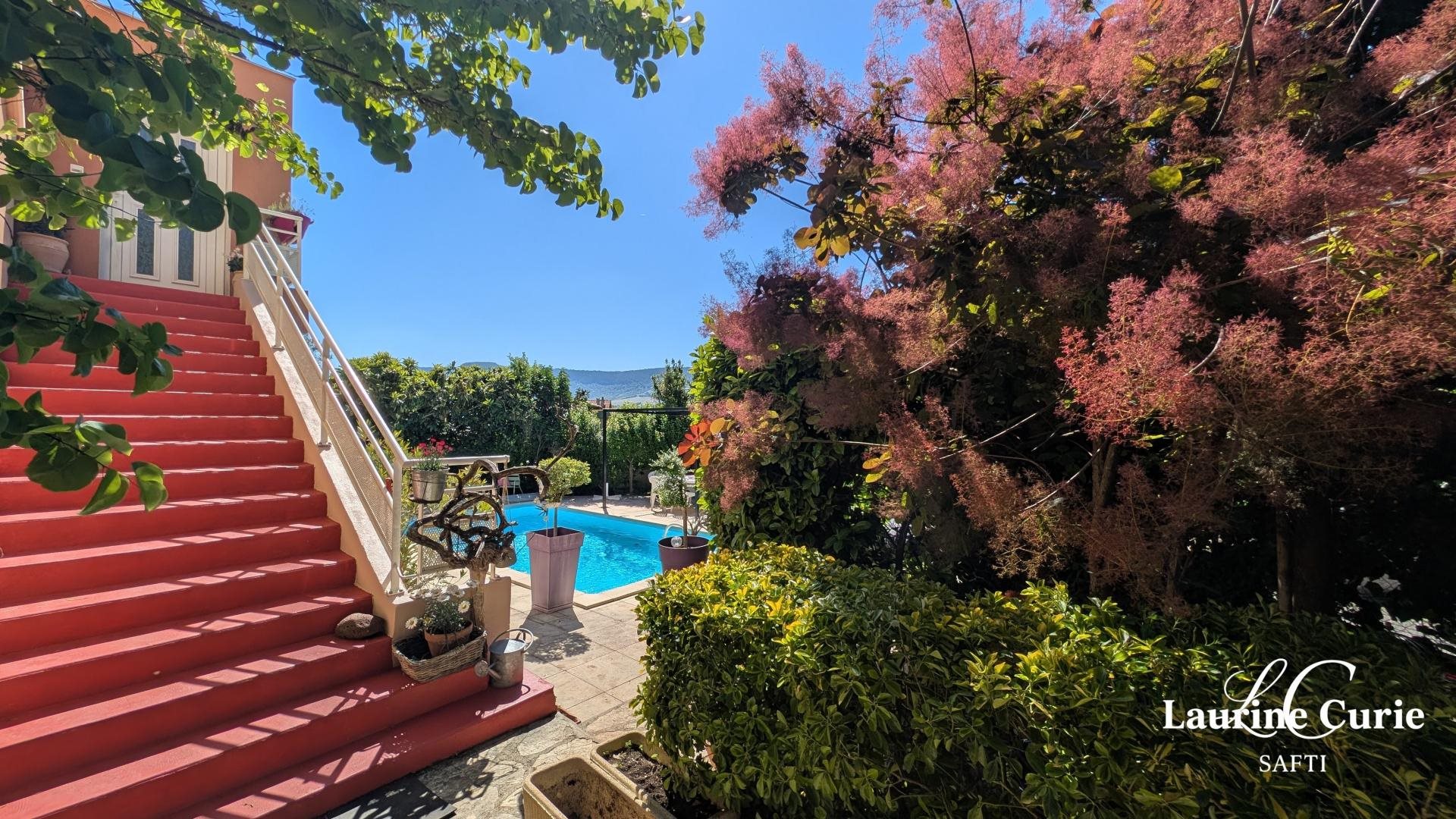 Maison à vendre, 171m², Millau