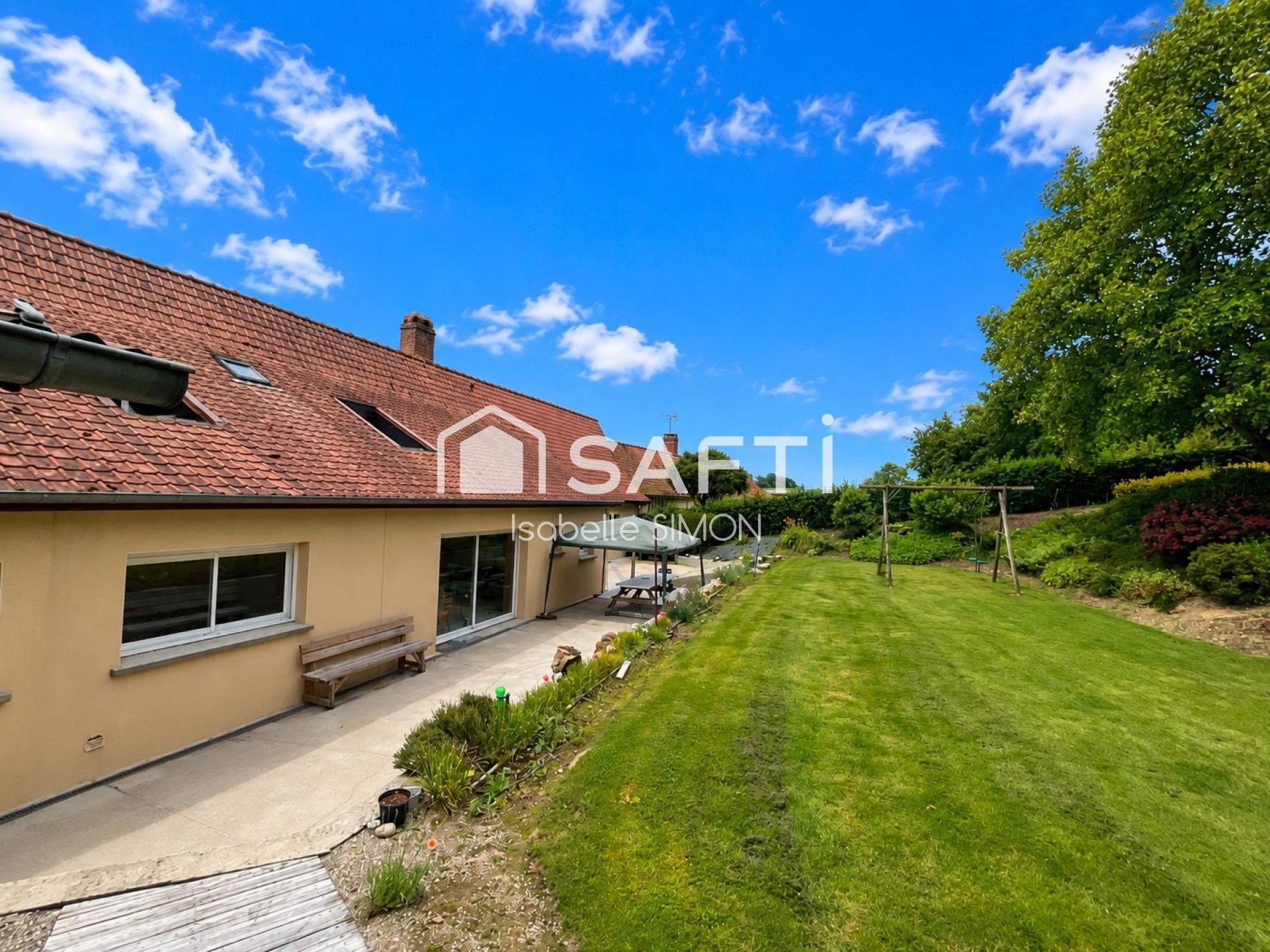 Maison à vendre, 143m², Dominois