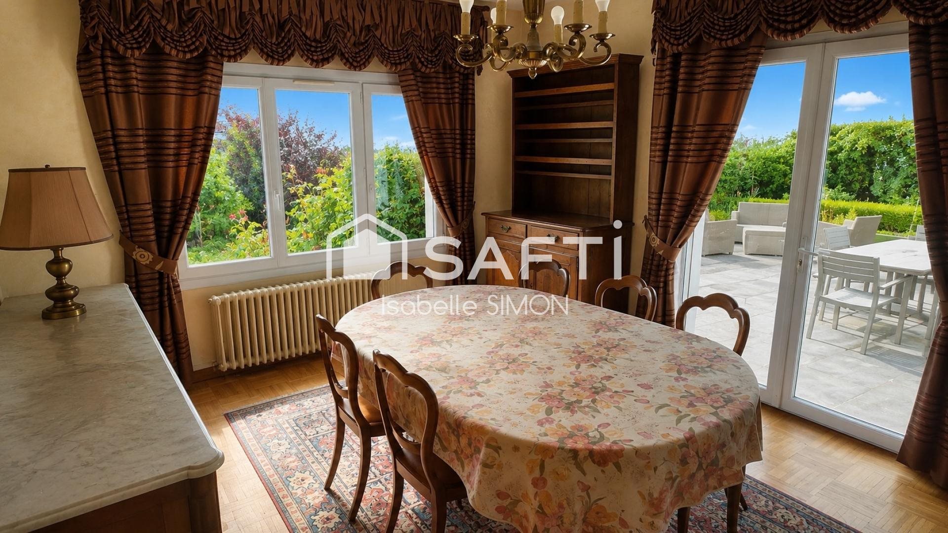 Maison à vendre, 199m², Montreuil-sur-Mer