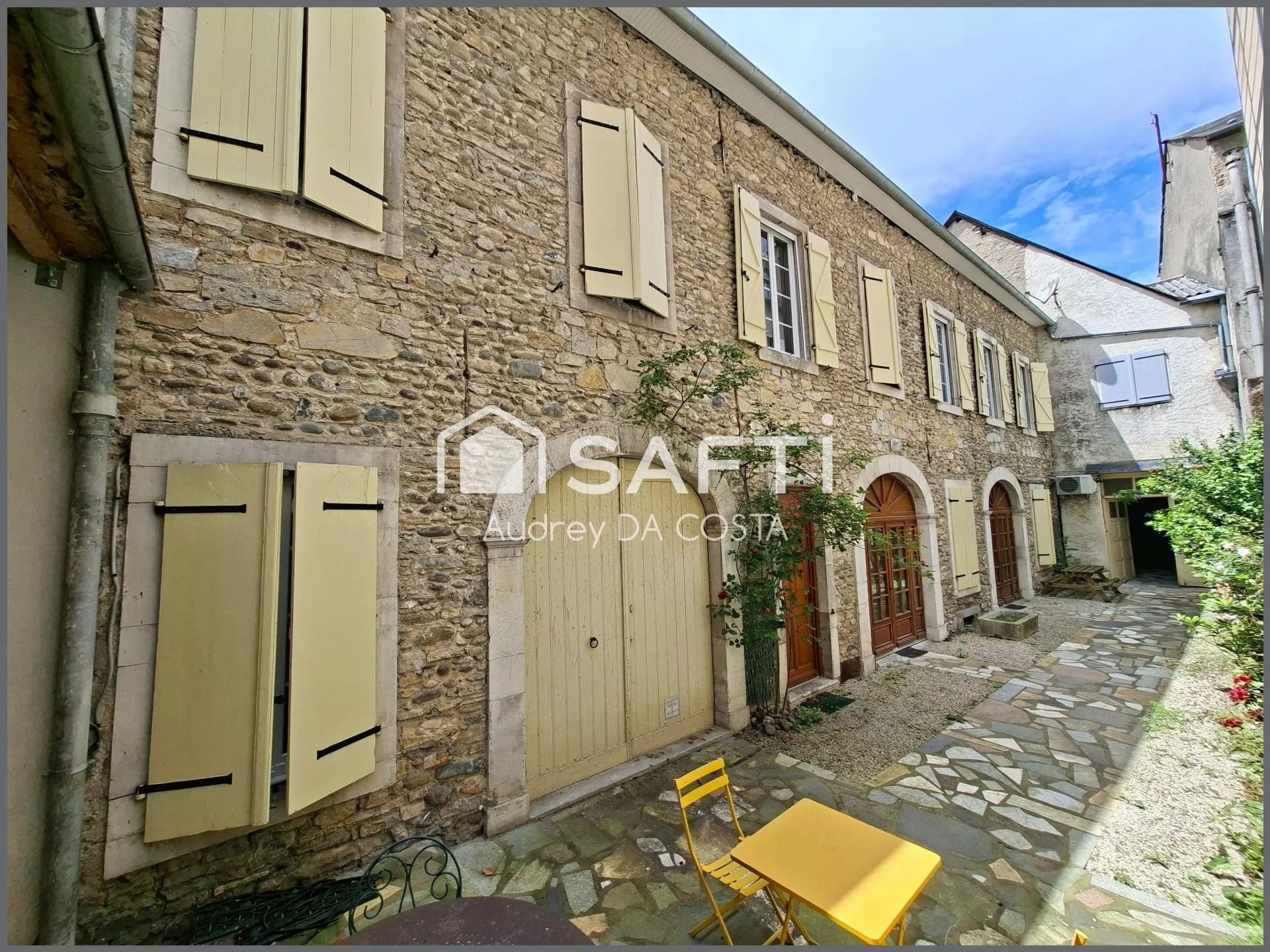 Maison à vendre, 172m², Oloron-Sainte-Marie