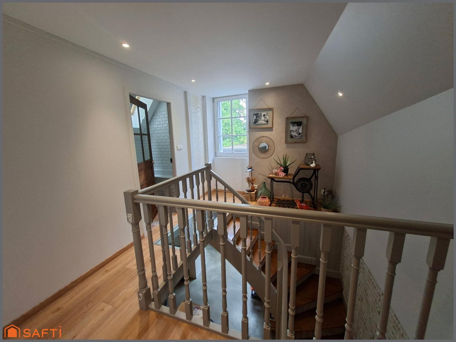 Maison à vendre, 109m², Oloron-Sainte-Marie
