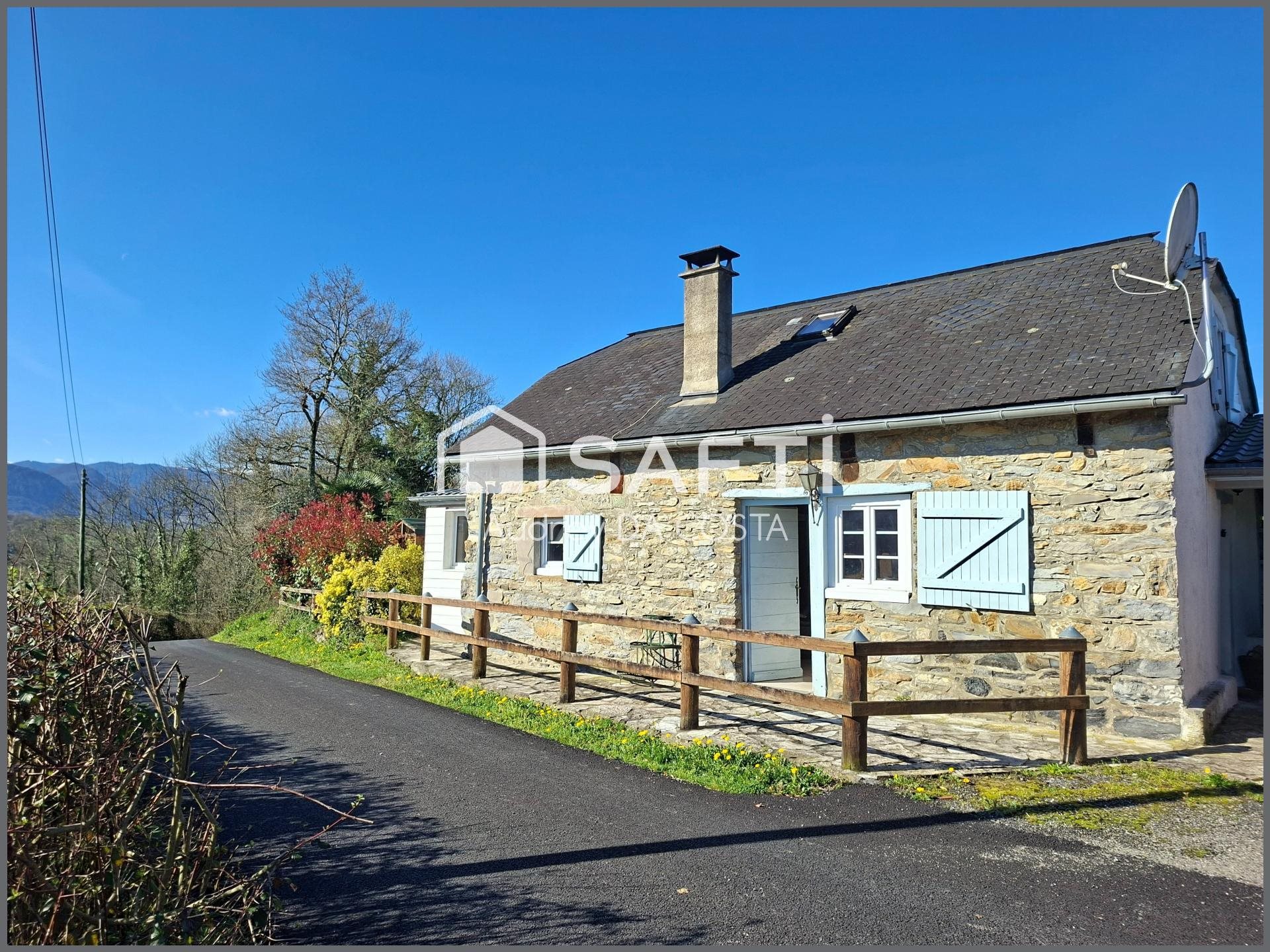 Maison à vendre, 71m², Oloron-Sainte-Marie