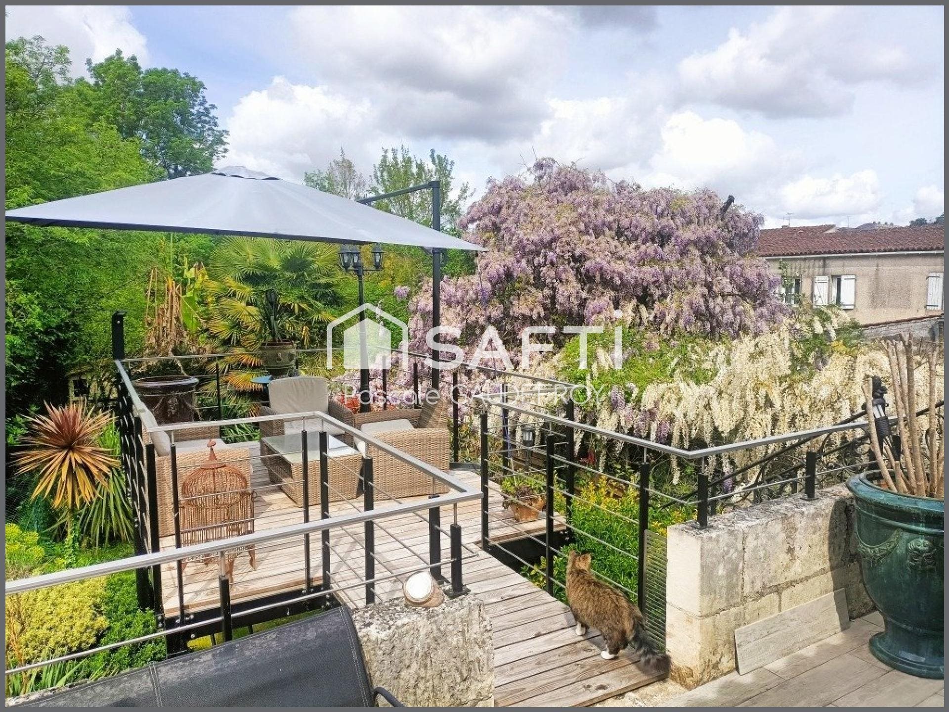 Maison à vendre, 150m², Pons