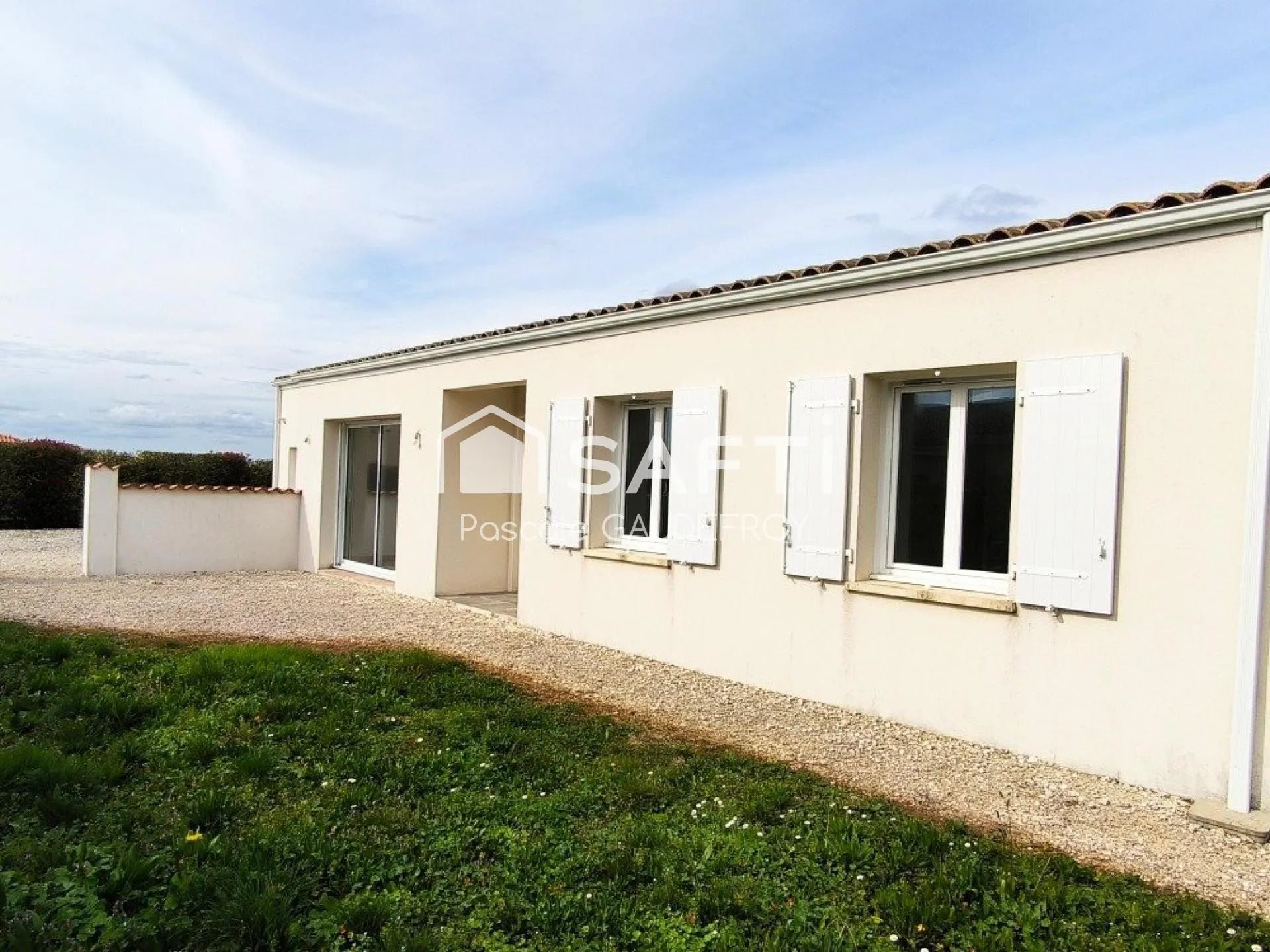 Maison à vendre, 85m², Saint-Simon-de-Pellouaille