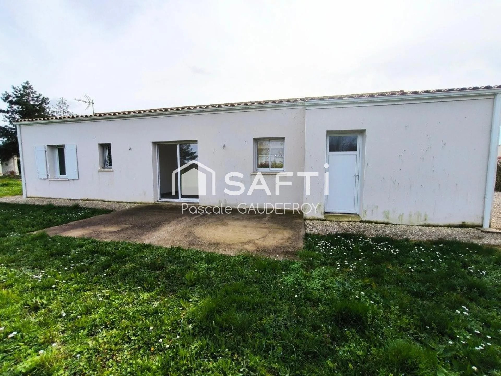 Maison à vendre, 85m², Saint-Simon-de-Pellouaille