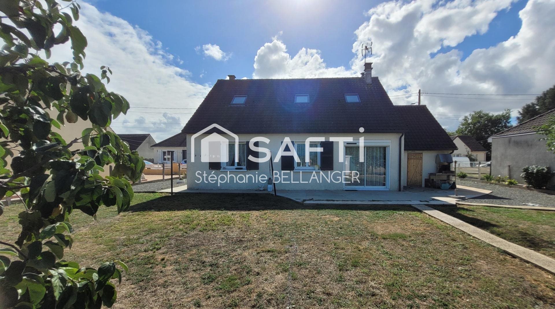 Maison à vendre, 111m², Sainte-Jamme-sur-Sarthe