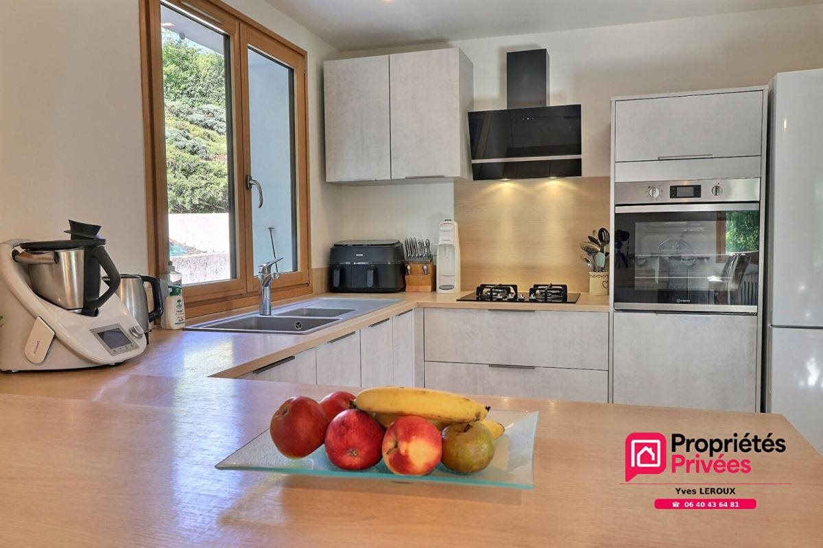 Maison à vendre, 174m², Contamine-Sarzin