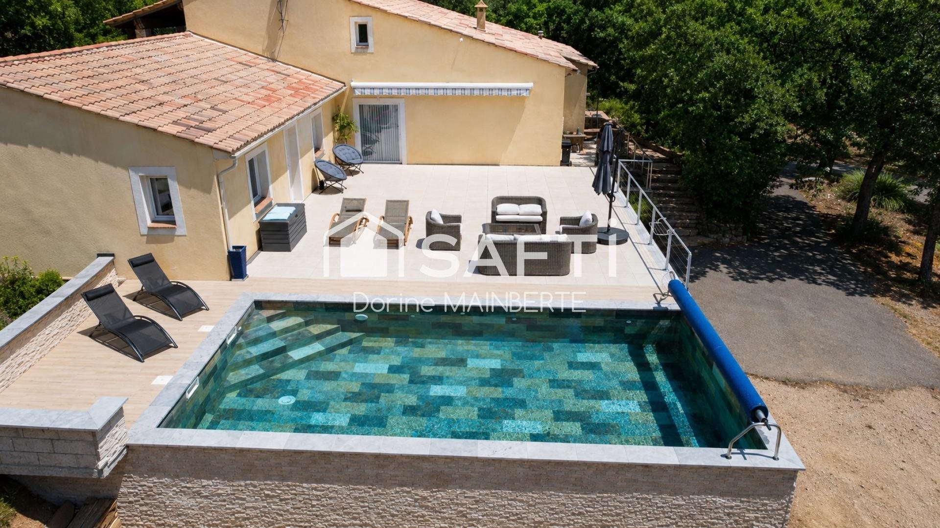 Maison à vendre, 268m², Evenos