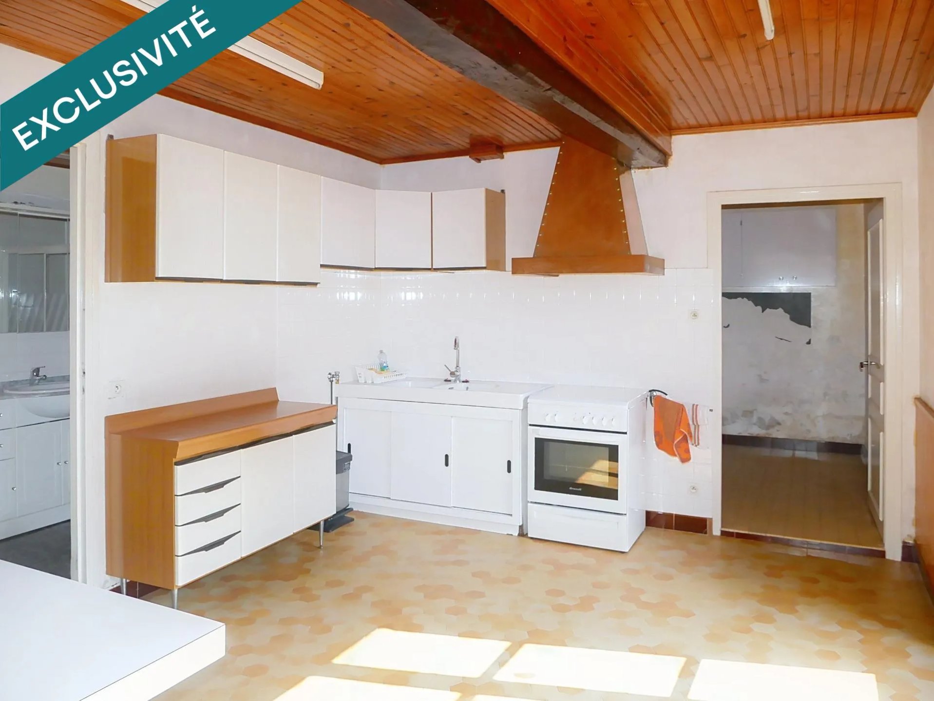 Maison à vendre, 240m², Vézeronce-Curtin