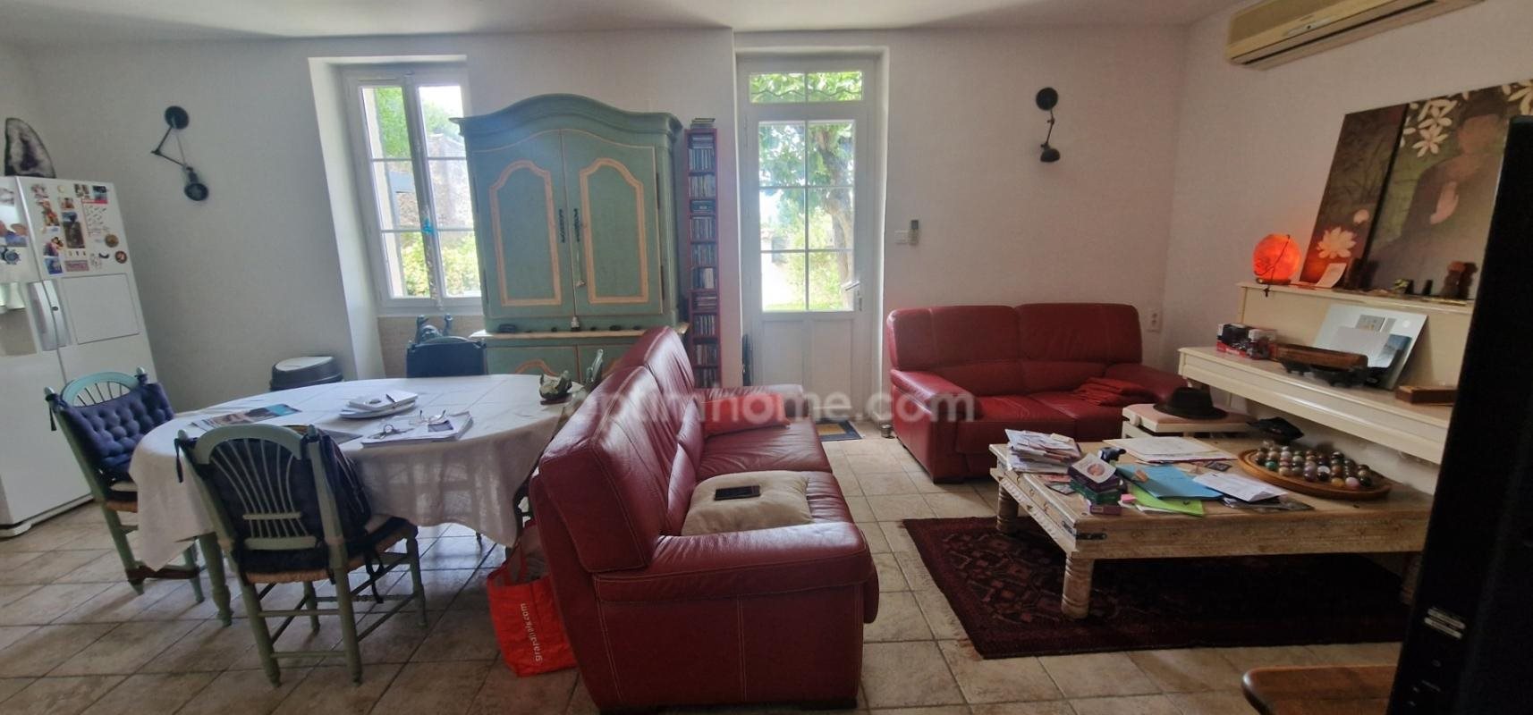 Maison à vendre, 72m², Saint-Mitre-les-Remparts