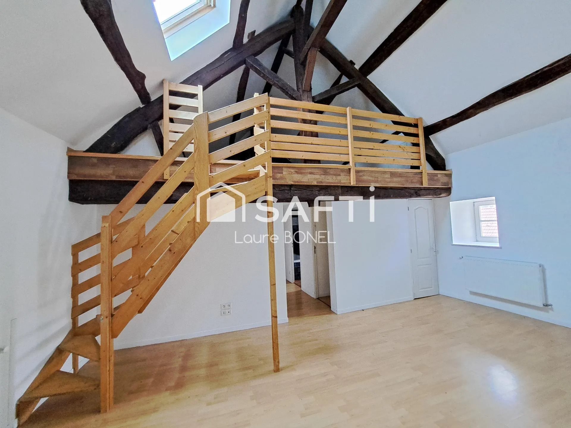 Appartement à vendre, 94m², Neufchâteau