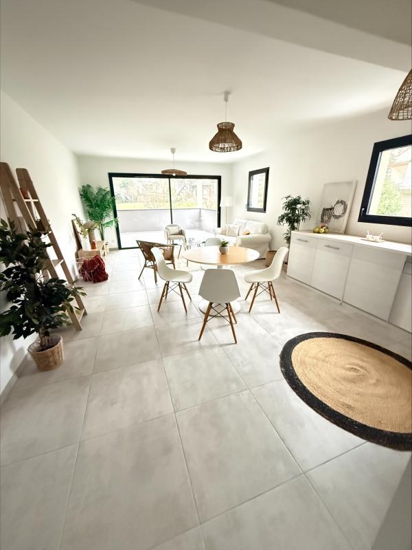 Appartement à vendre, 83m², Aubenas