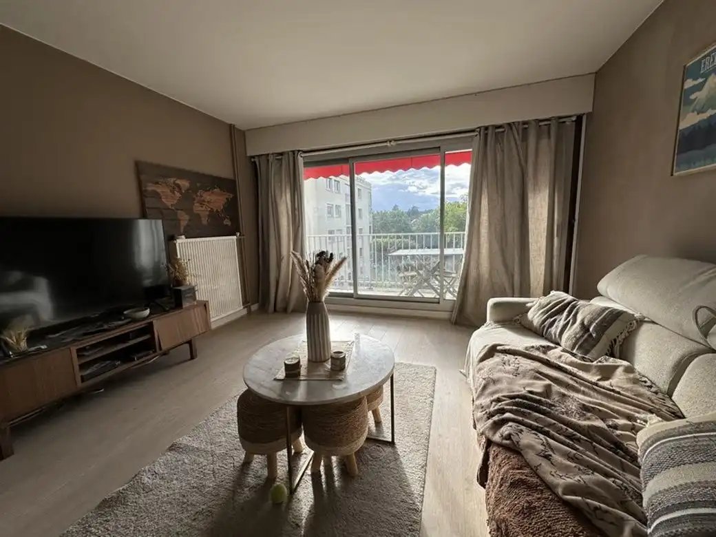 Appartement à vendre, 33m², Viroflay