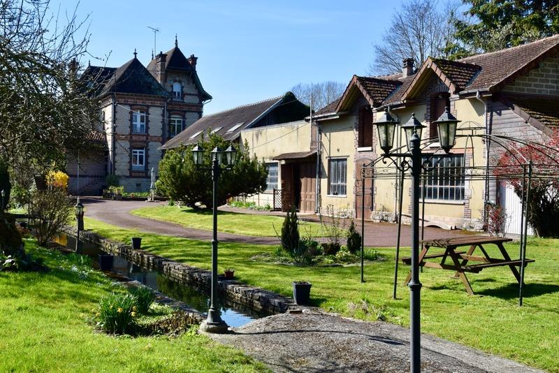 Maison à vendre, 255m², Estissac