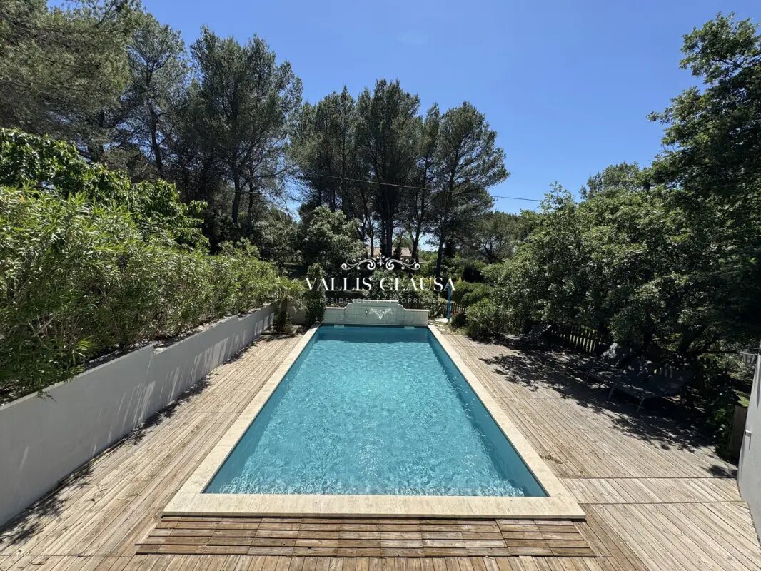 Maison à vendre, 255m², L'Isle-sur-la-Sorgue