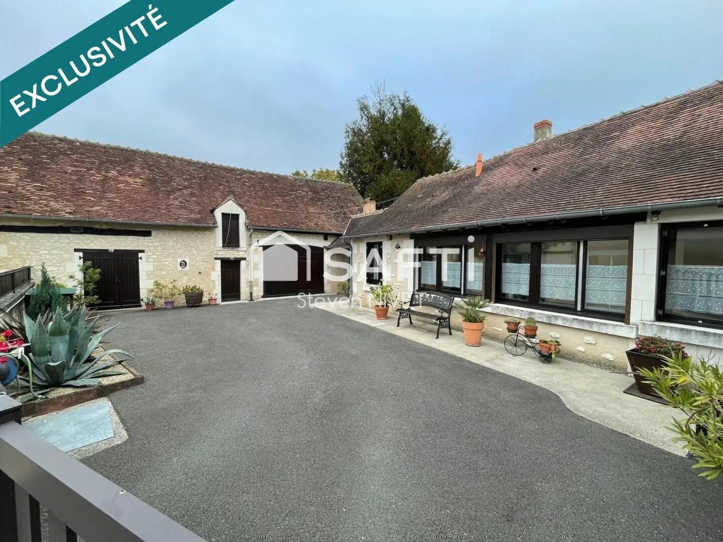 Maison à vendre, 135m², Saint-Genou