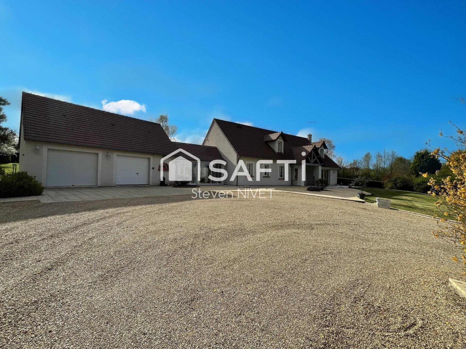 Maison à vendre, 220m², Genouilly