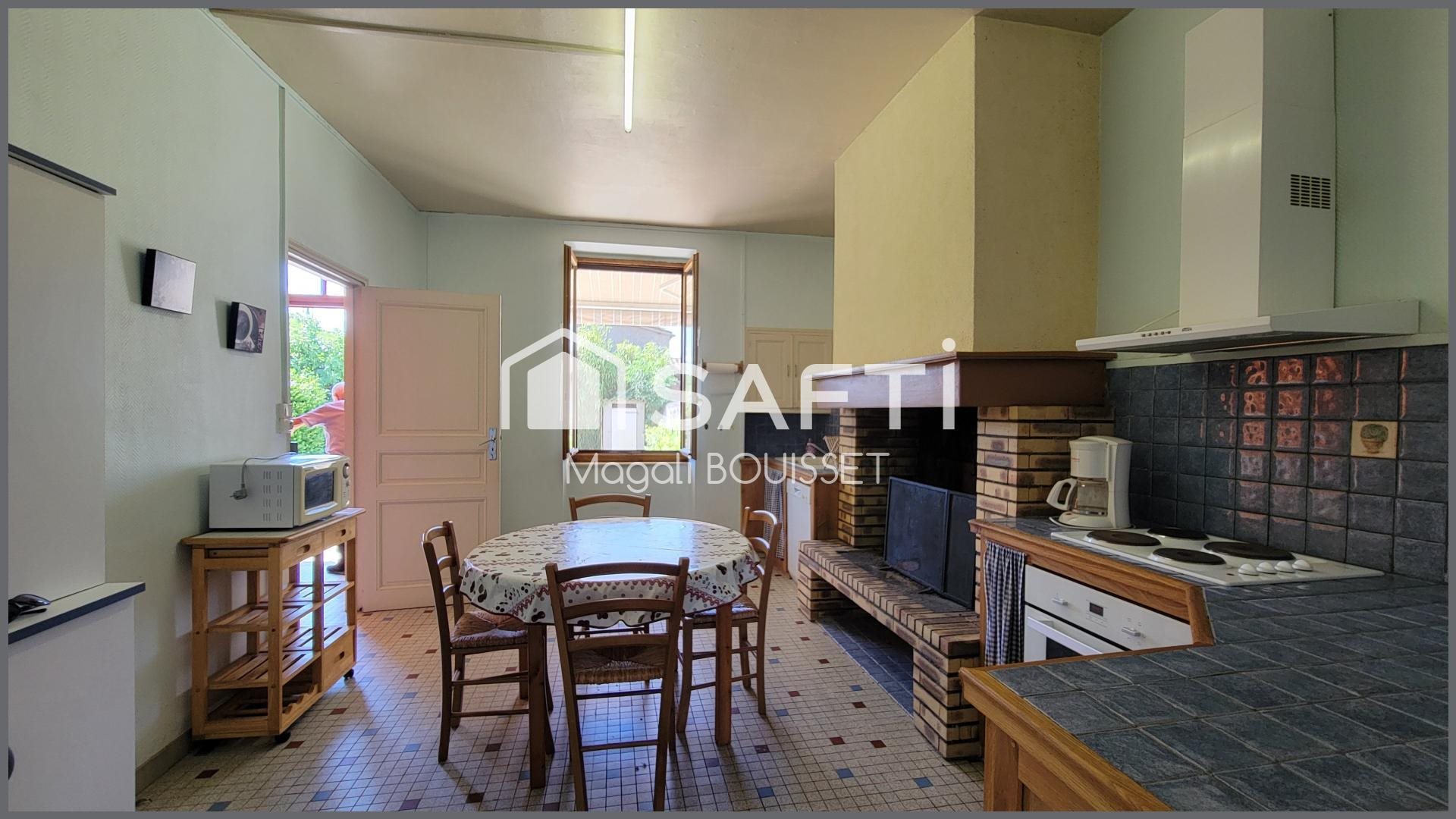 Maison à vendre, 173m², Beauchalot