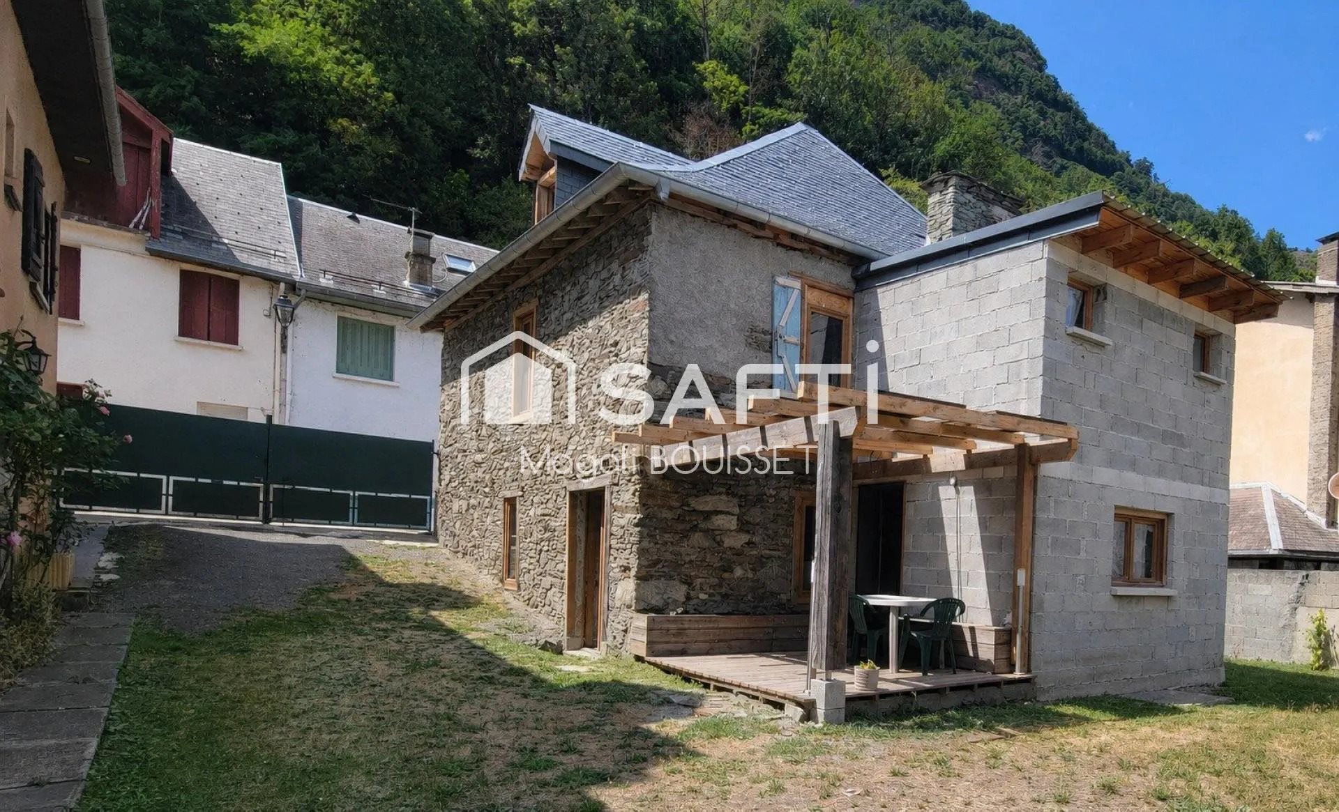Maison à vendre, 105m², Bagnères-de-Luchon