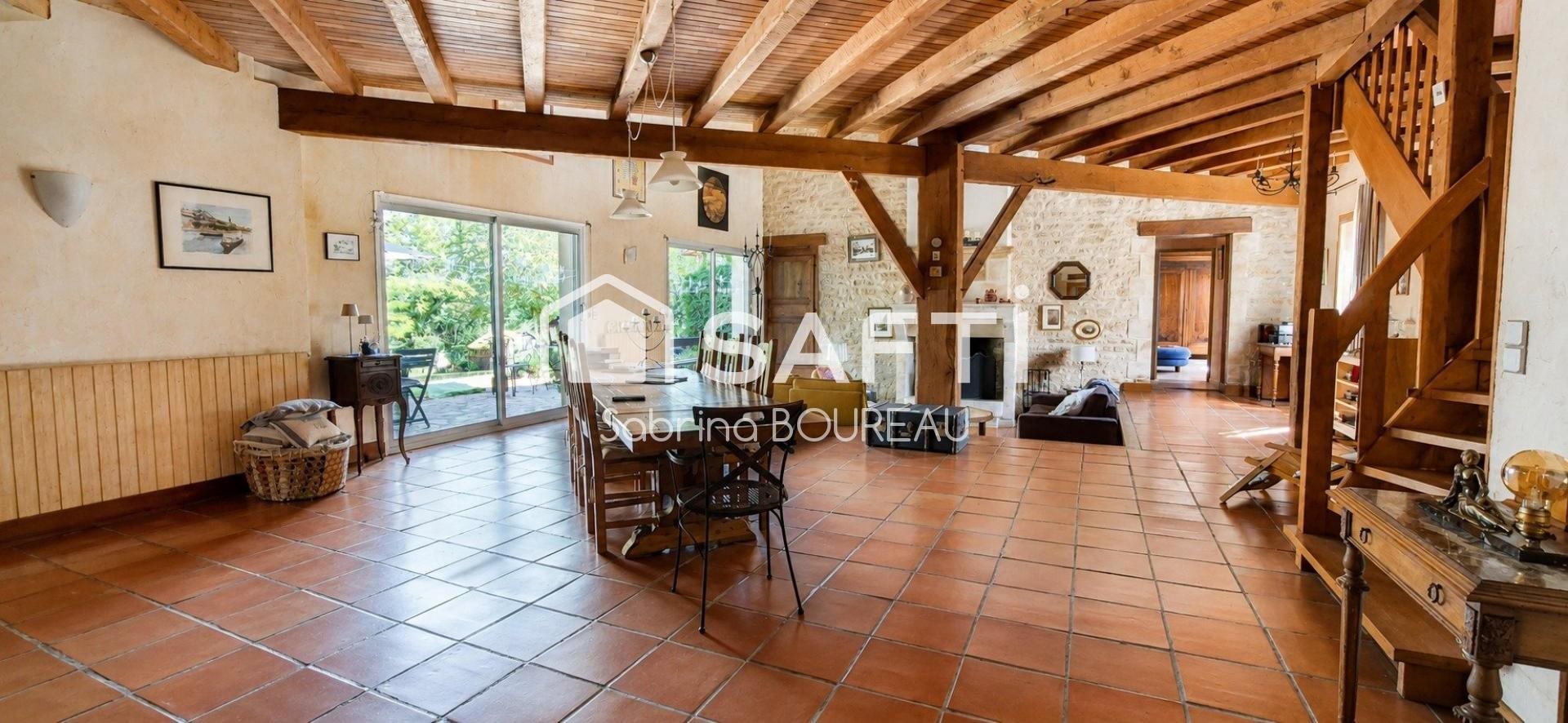 Maison à vendre, 363m², Augé