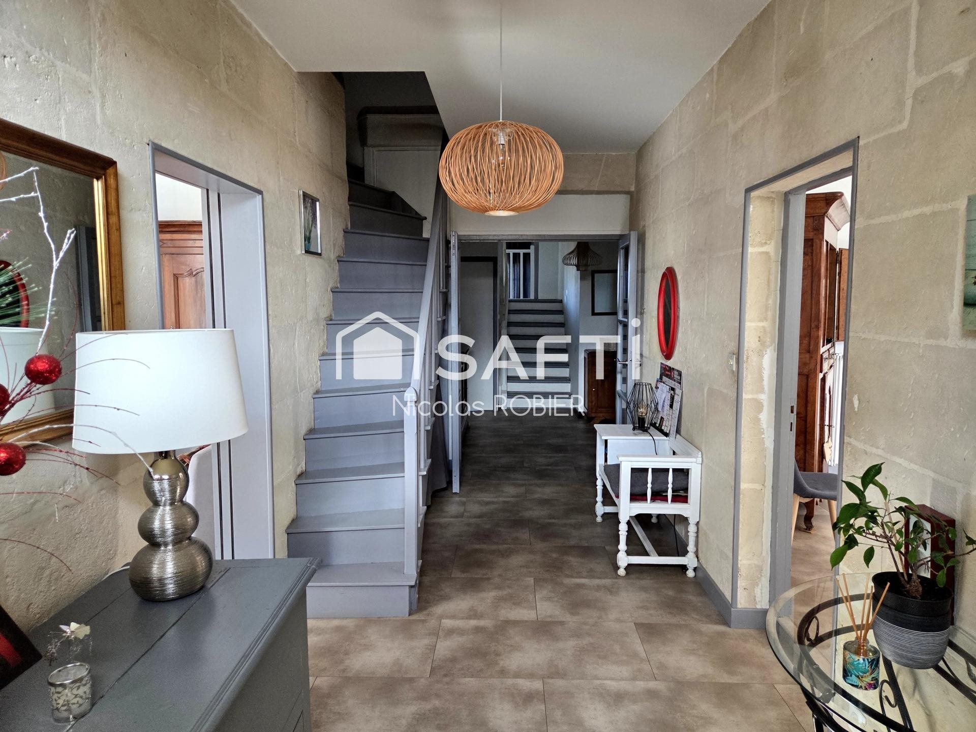 Maison à vendre, 268m², Cherveux