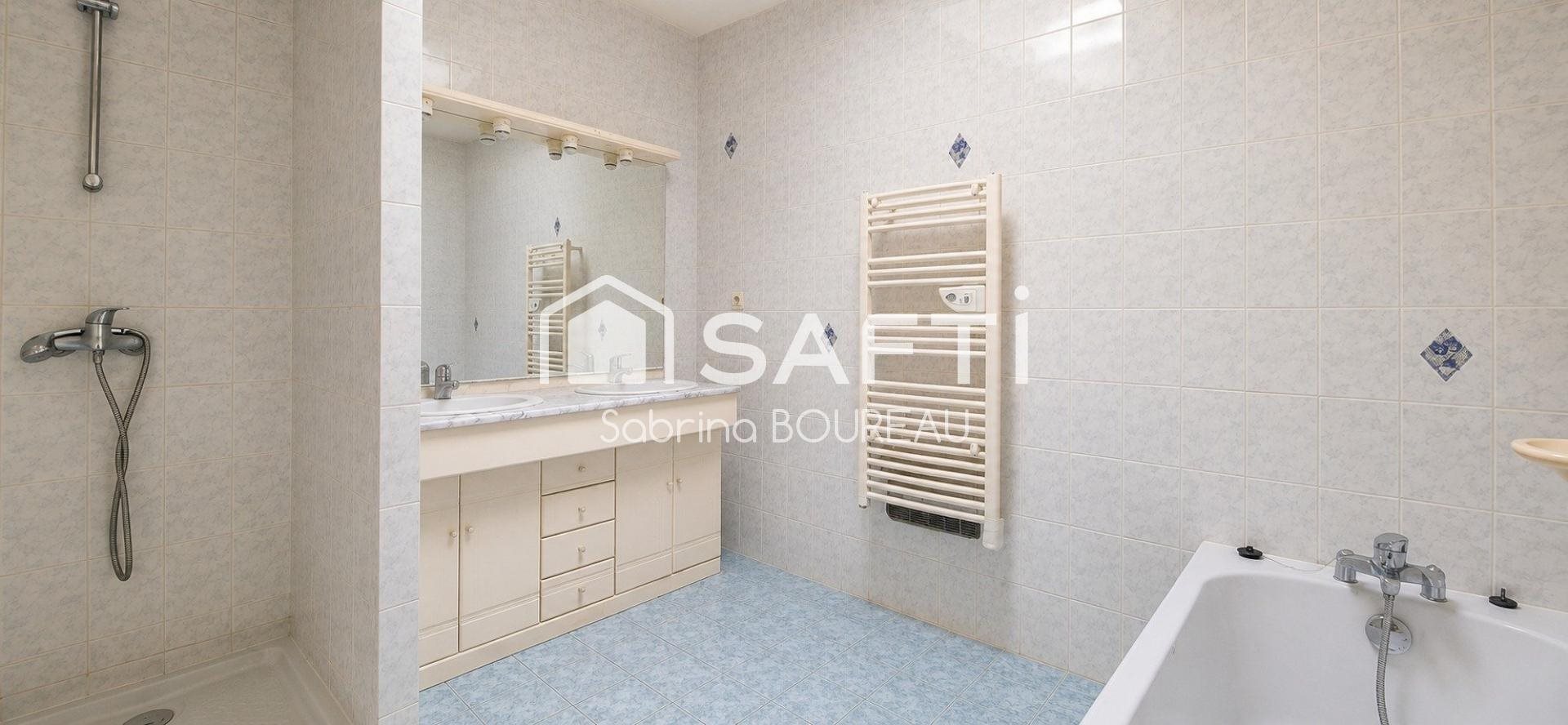 Maison à vendre, 112m², Echiré