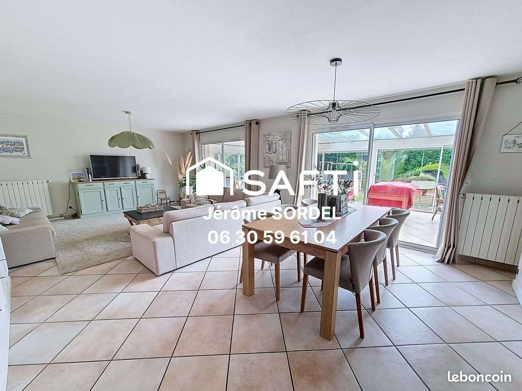 Maison à vendre, 238m², Blanquefort